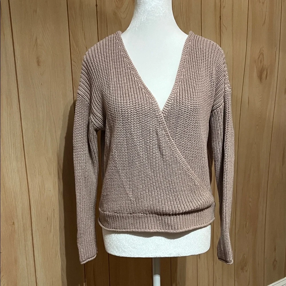 Moon & Madison Blush Pink V-Neck Wrap Front Chunky Knit Sweater Size Small